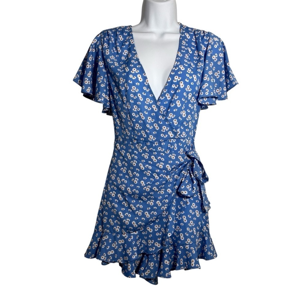 Princess Polly Daisy Floral Wrap skirt Romper Flutter Sleeve Size 2 Party Date